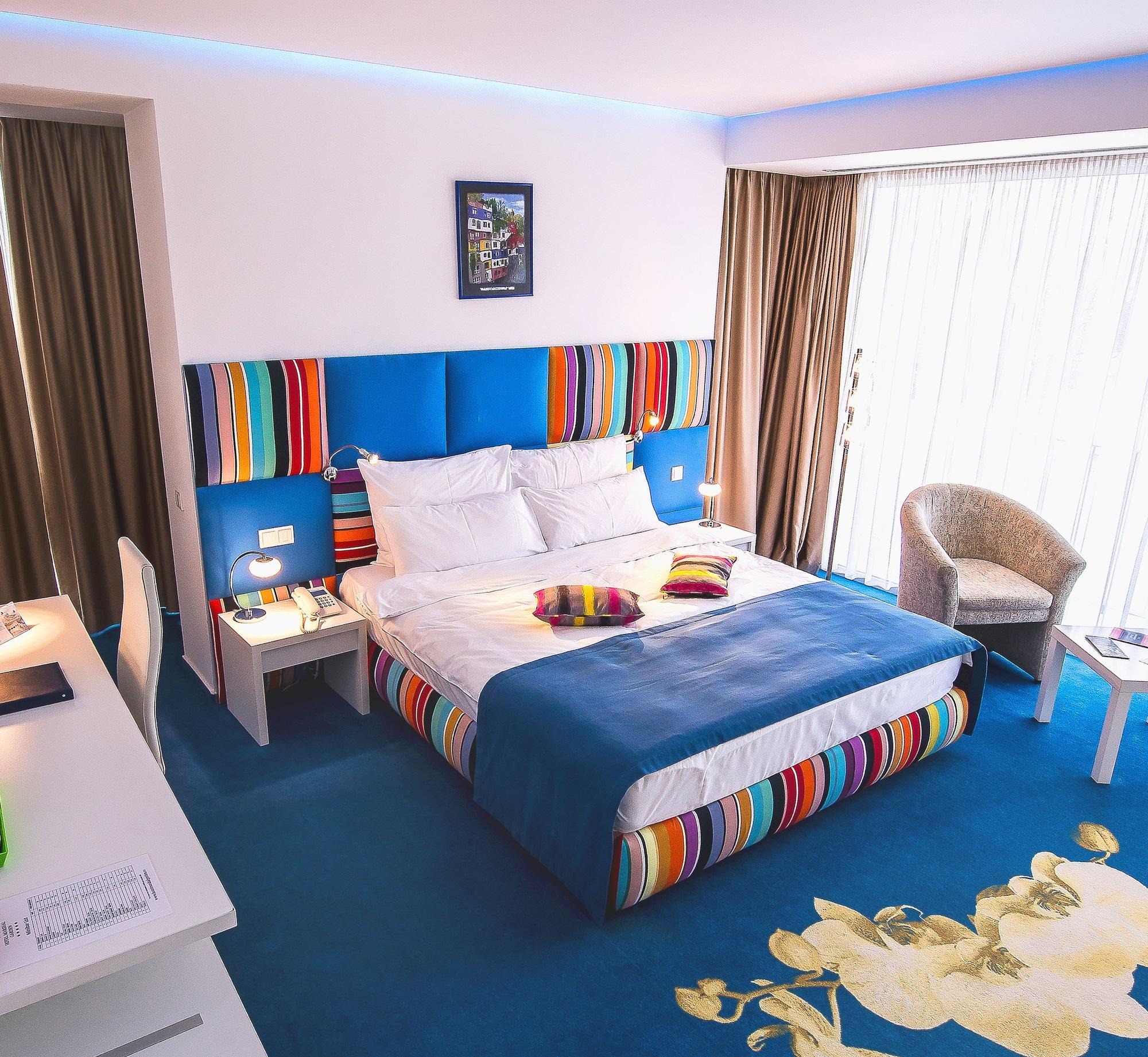 Marshal Garden Hotel Bucureşti Eksteriør bilde A room at the hotel