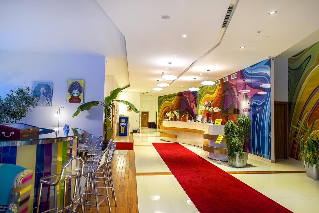 Marshal Garden Hotel Bucureşti Eksteriør bilde Lobby