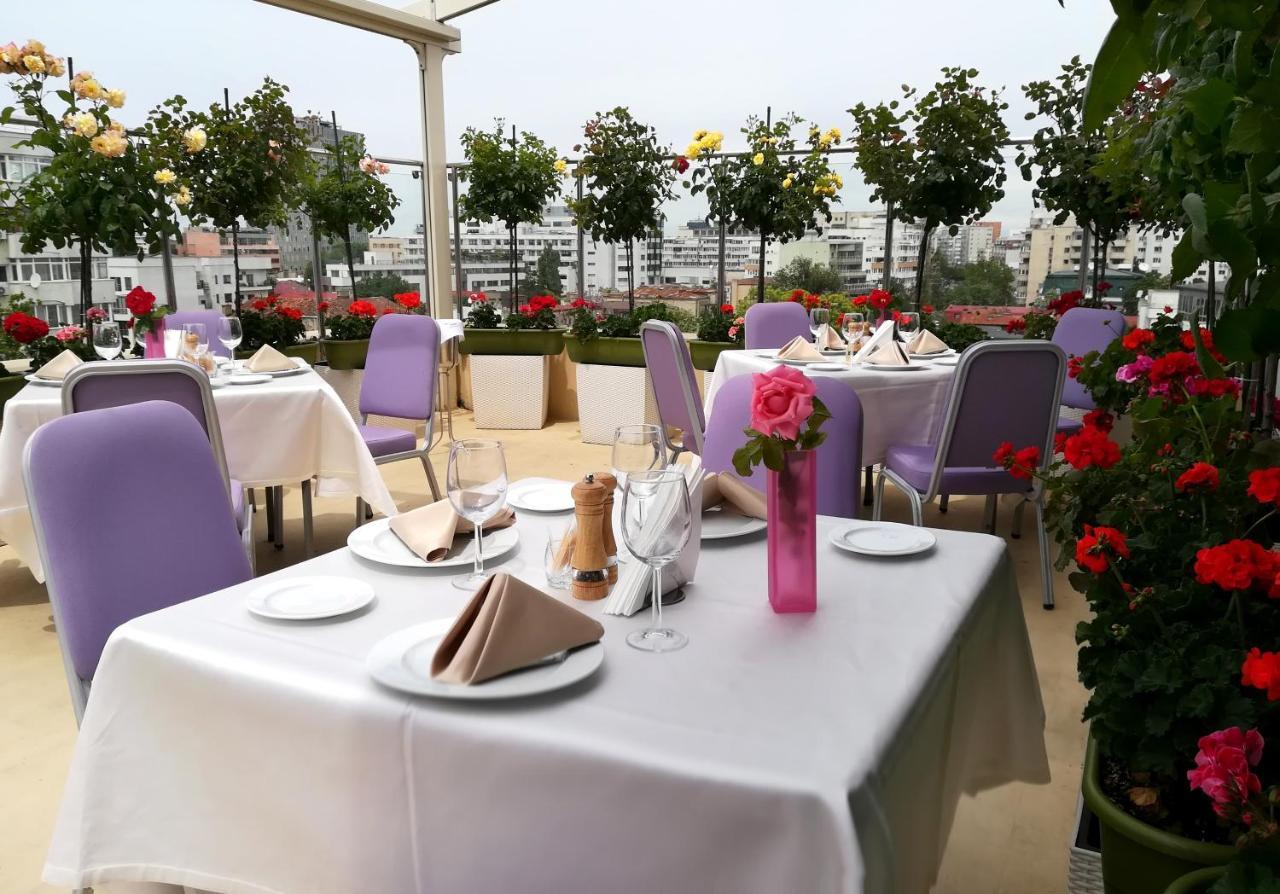 Marshal Garden Hotel Bucureşti Eksteriør bilde The Terrace
